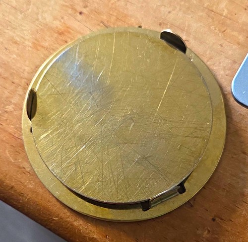 Brass colour round - brass,